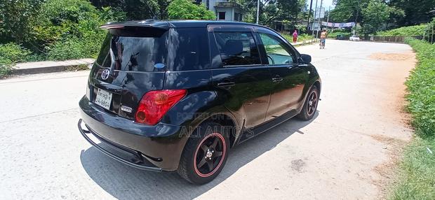 Toyota IST 2005 Black