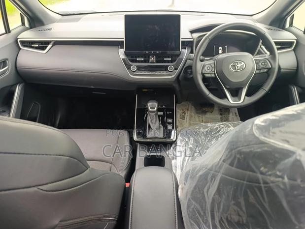 Toyota Corolla Cross 2026 Pearl