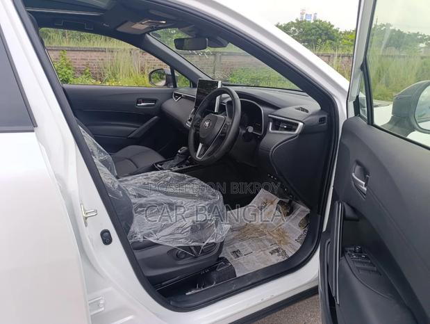 Toyota Corolla Cross 2026 Pearl