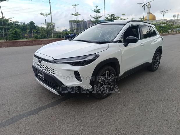 Toyota Corolla Cross 2026 Pearl