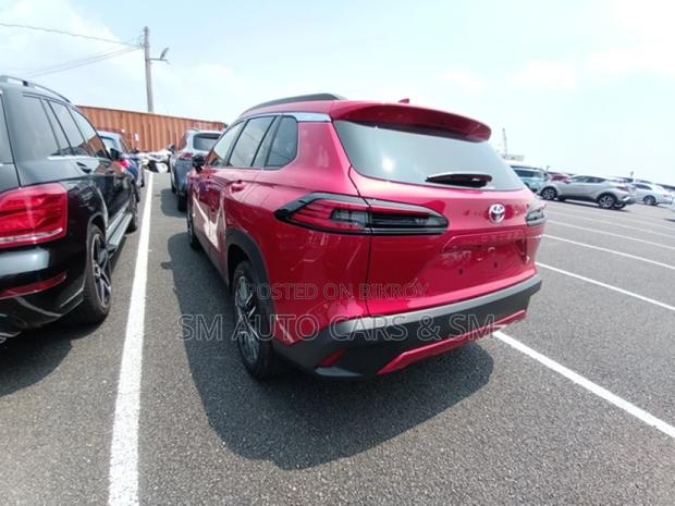Toyota Corolla Cross 2025 Red