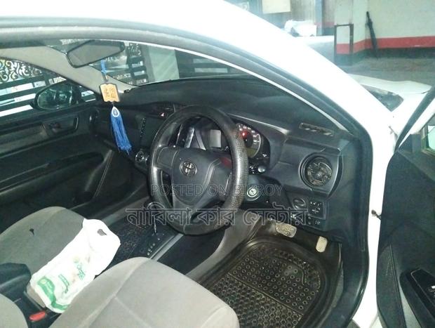 Toyota Axio 2017 White