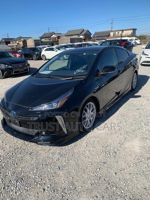 Toyota Prius 2020 Black