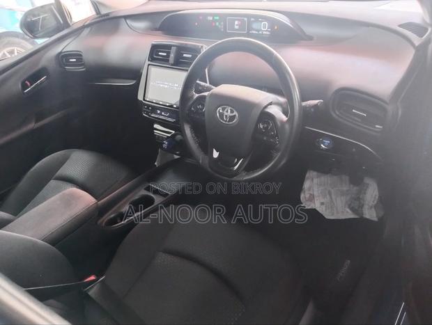 Toyota Prius 2020 Blue