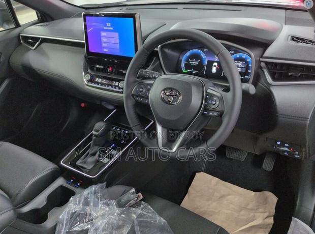 New Toyota Corolla Cross 2025 Gray