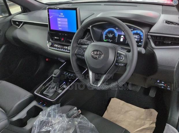 New Toyota Corolla Cross 2025 Gray