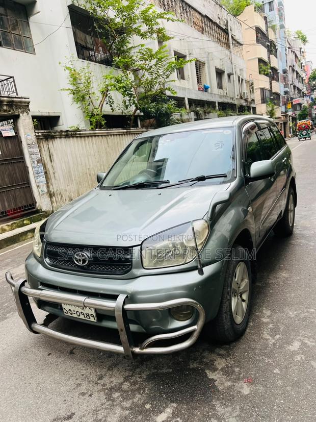 Toyota RAV4 Automatic 2004 Matt Black