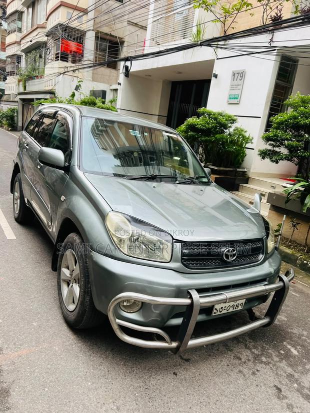 Toyota RAV4 Automatic 2004 Matt Black