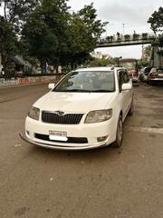 Toyota Corolla Fielder 2004 White for sale