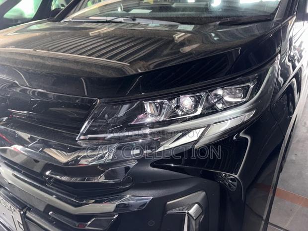 Toyota Noah 2023 Black