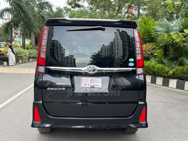 Toyota Noah 2015 Black