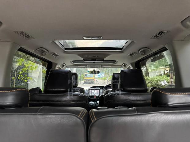 Toyota Noah 2015 Black