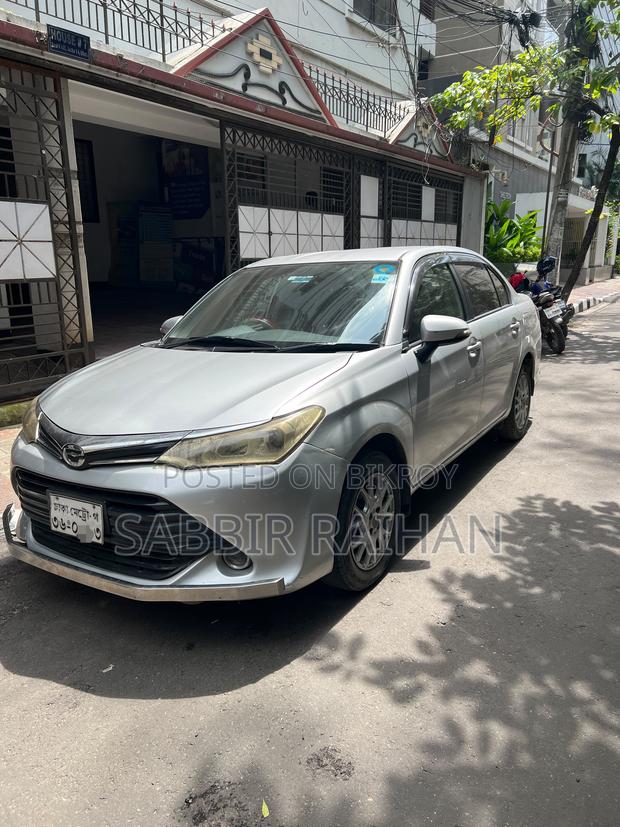 Toyota Axio 2016 Silver