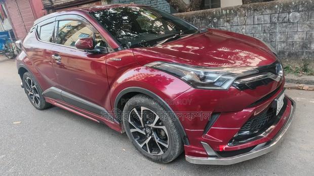 Toyota C-Hr 2018 Maroon