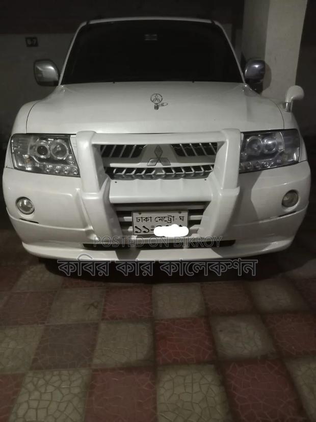 Mitsubishi Pajero 2003 Pearl