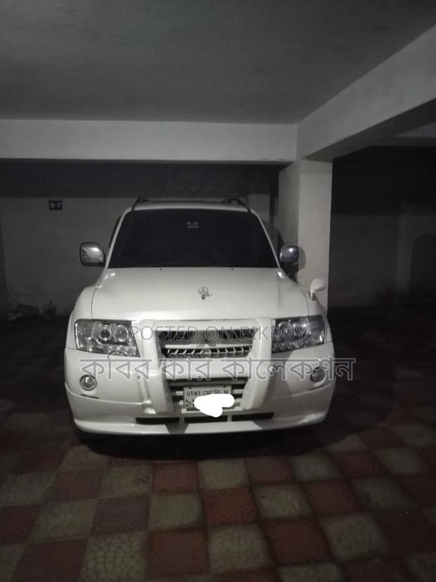 Mitsubishi Pajero 2003 Pearl