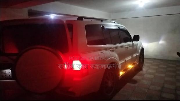 Mitsubishi Pajero 2003 Pearl