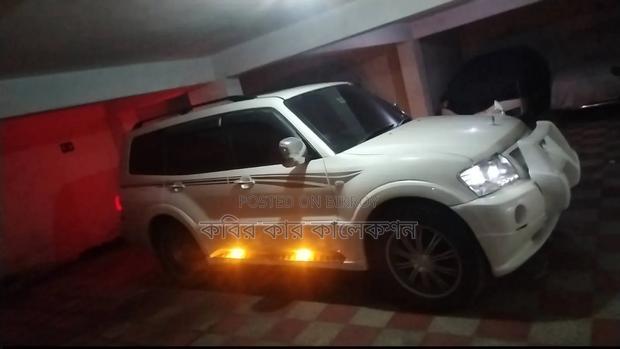 Mitsubishi Pajero 2003 Pearl