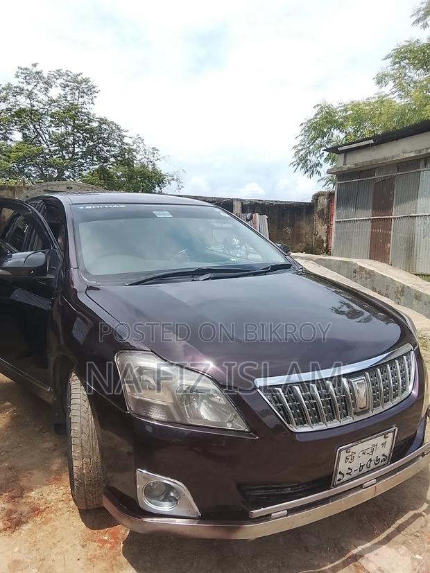 Toyota Premio 2010 Maroon