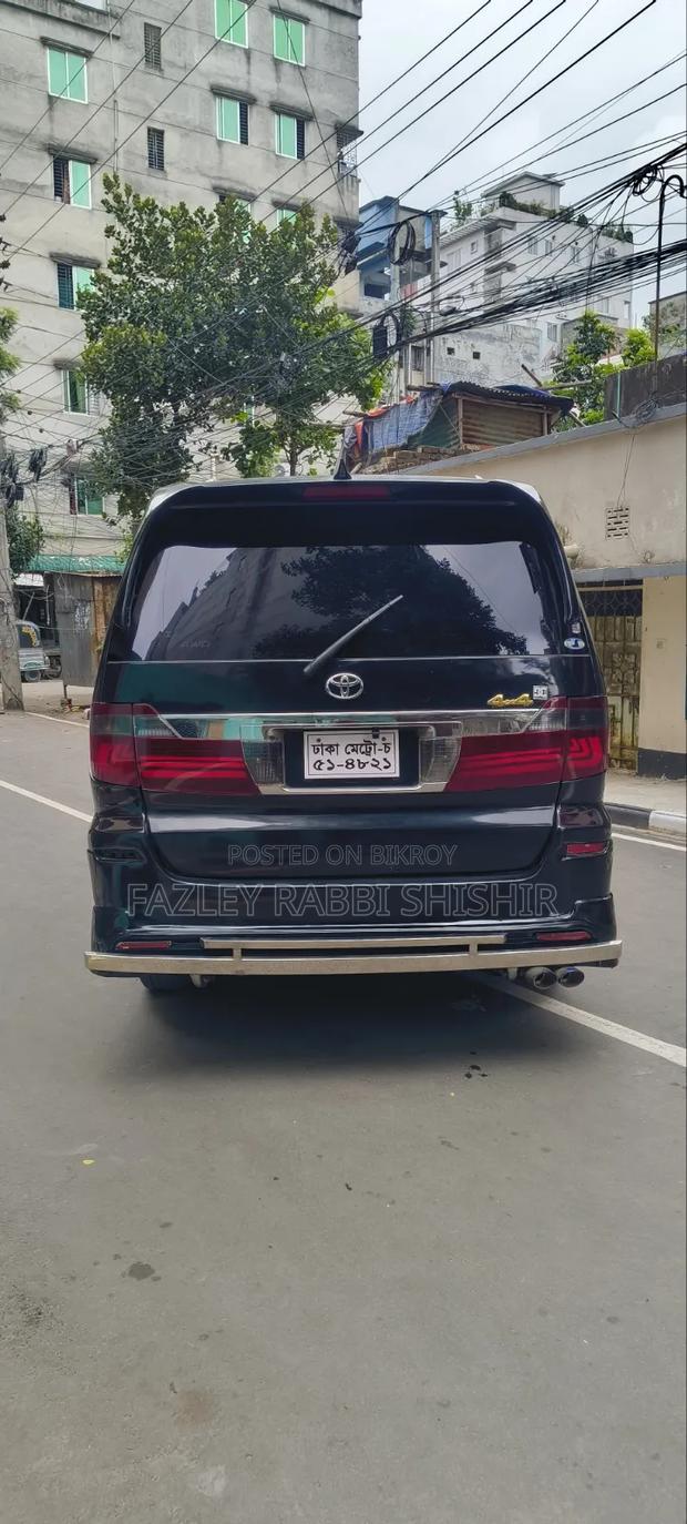 Toyota Alphard 2002 Black