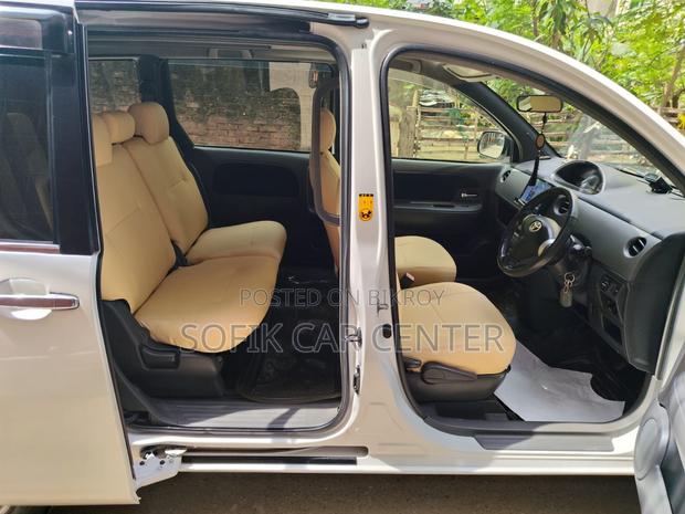 Toyota Sienta 1.5 AWD 2012 White