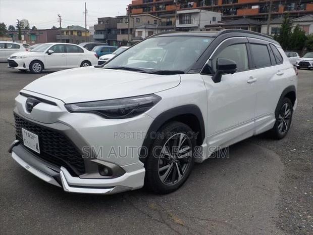 Toyota Corolla Cross 2024 Pearl