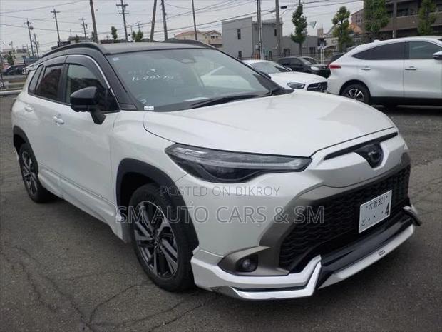 Toyota Corolla Cross 2024 Pearl