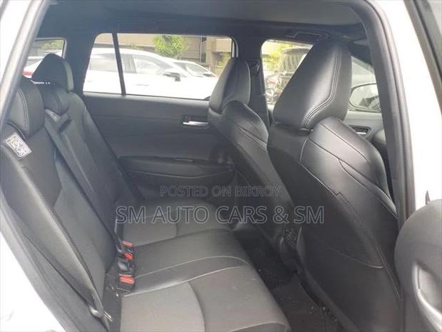 Toyota Corolla Cross 2024 Pearl