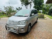 Toyota Noah 2.0 AWD (8 Seater) 2003 Silver for sale