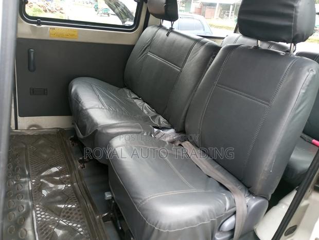 Toyota Noah 2007 White