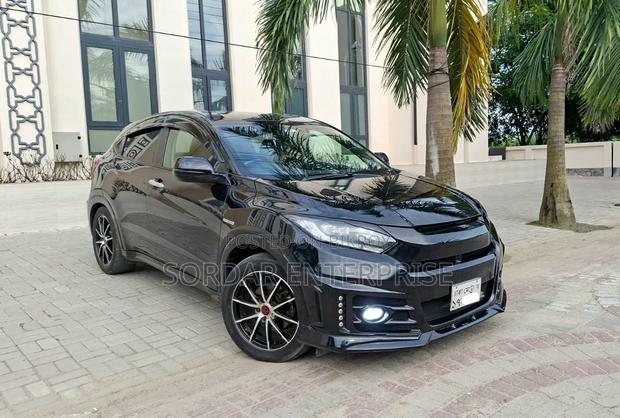 New Honda Vezel 1.5 Hybrid 2WD 2014 Black