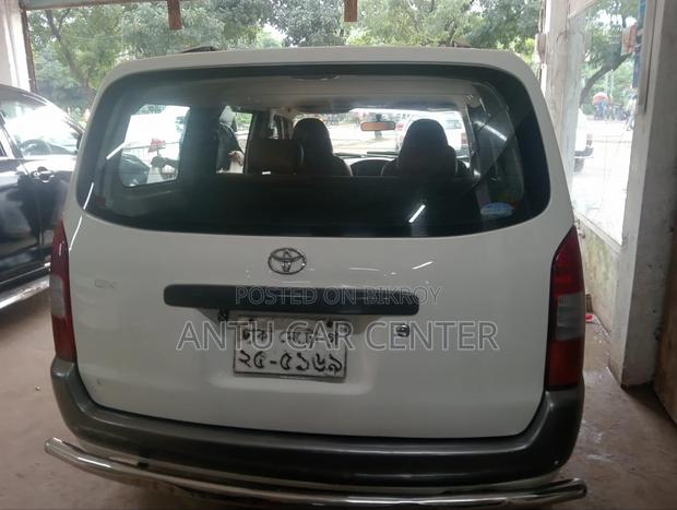 Toyota Probox 2003 White