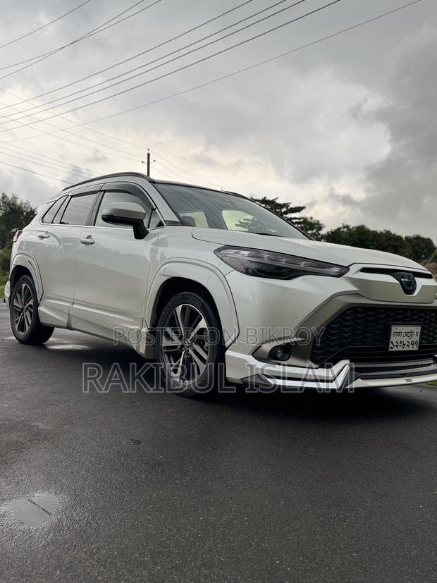 Toyota Corolla Cross 1.8 Hybrid FWD 2022 Pearl