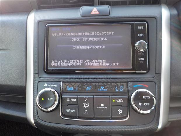 Toyota Corolla Fielder 2021 White