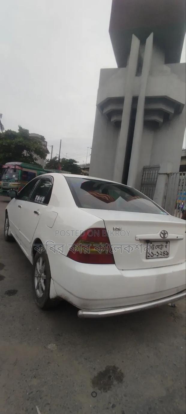 Toyota Corolla 2003 White