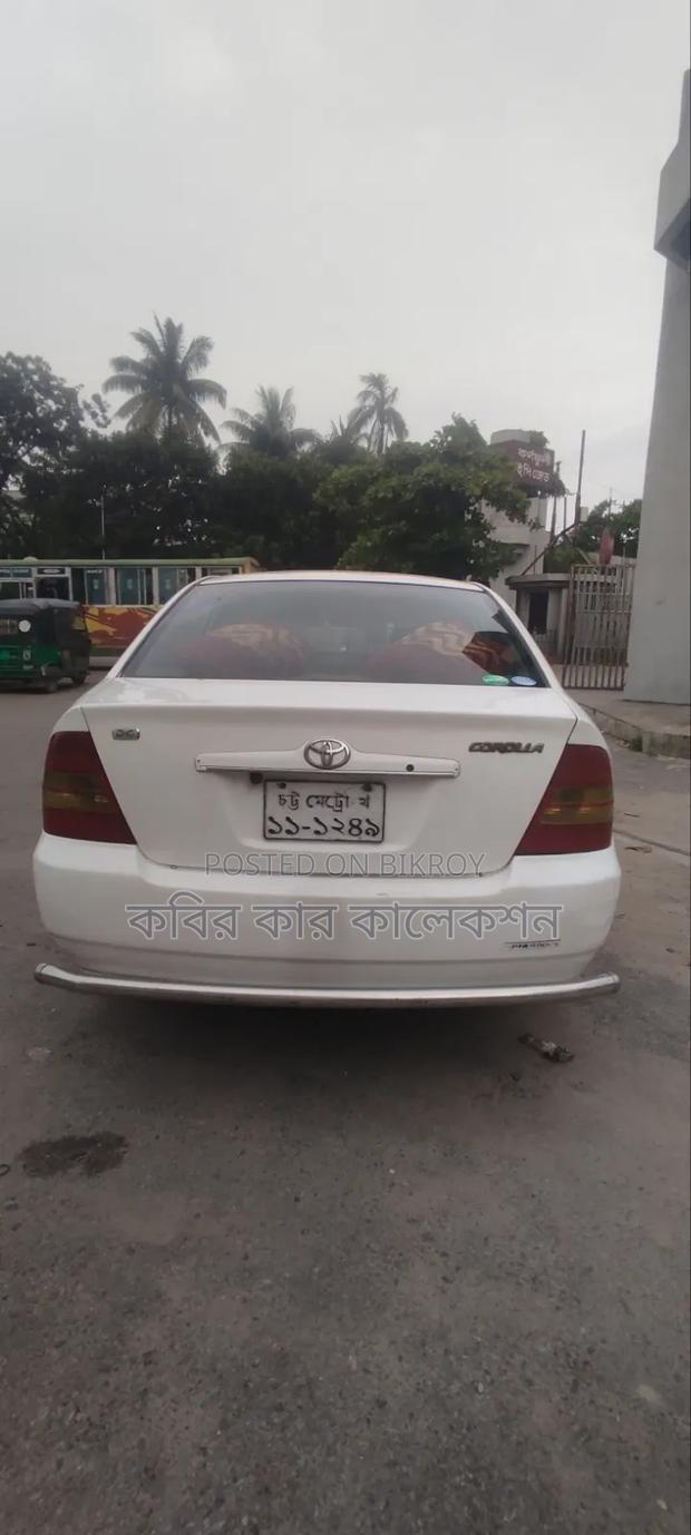 Toyota Corolla 2003 White
