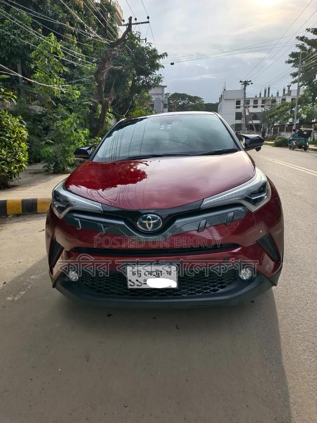 Toyota C-Hr 2018 Maroon