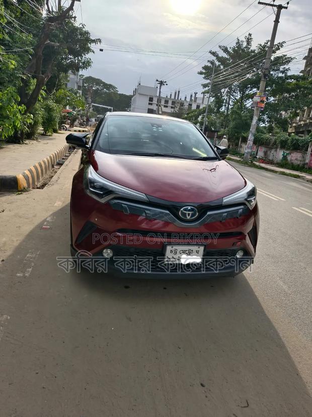 Toyota C-Hr 2018 Maroon