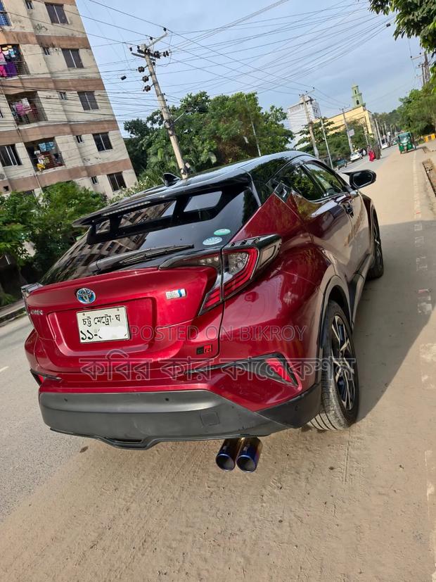 Toyota C-Hr 2018 Maroon