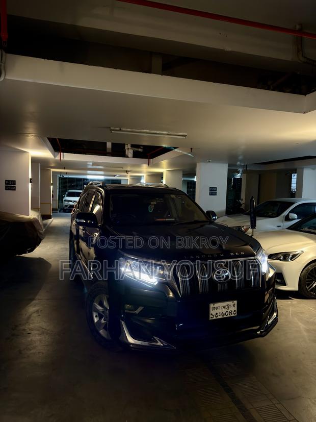 Toyota Land Cruiser Prado 2.7 I 2010 Black