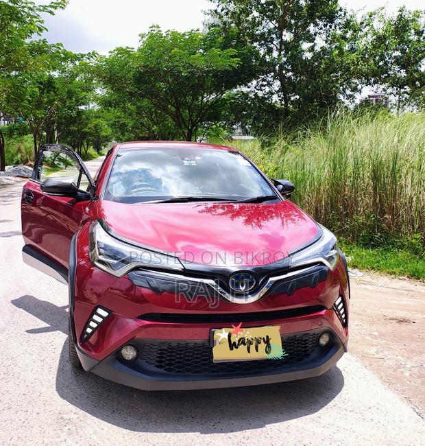 Toyota C-HR 2017 Red