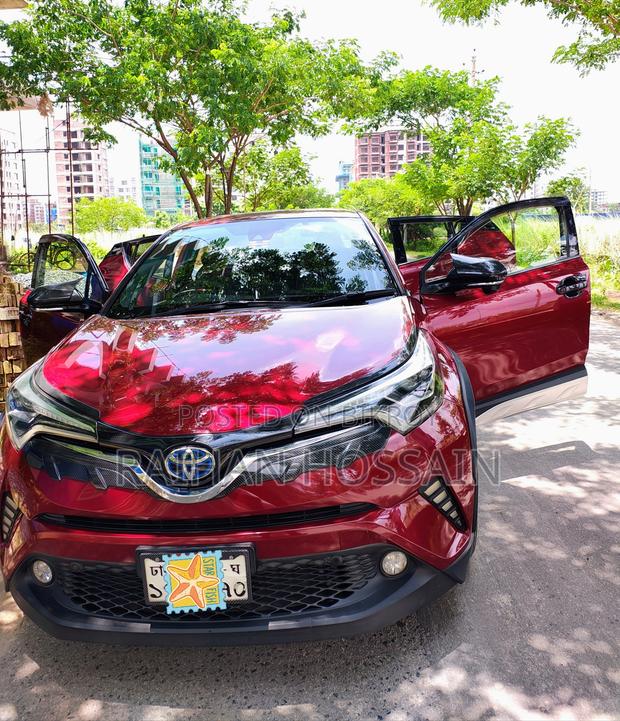 Toyota C-Hr 2017 Red