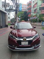 Honda Vezel 2018 Red for sale