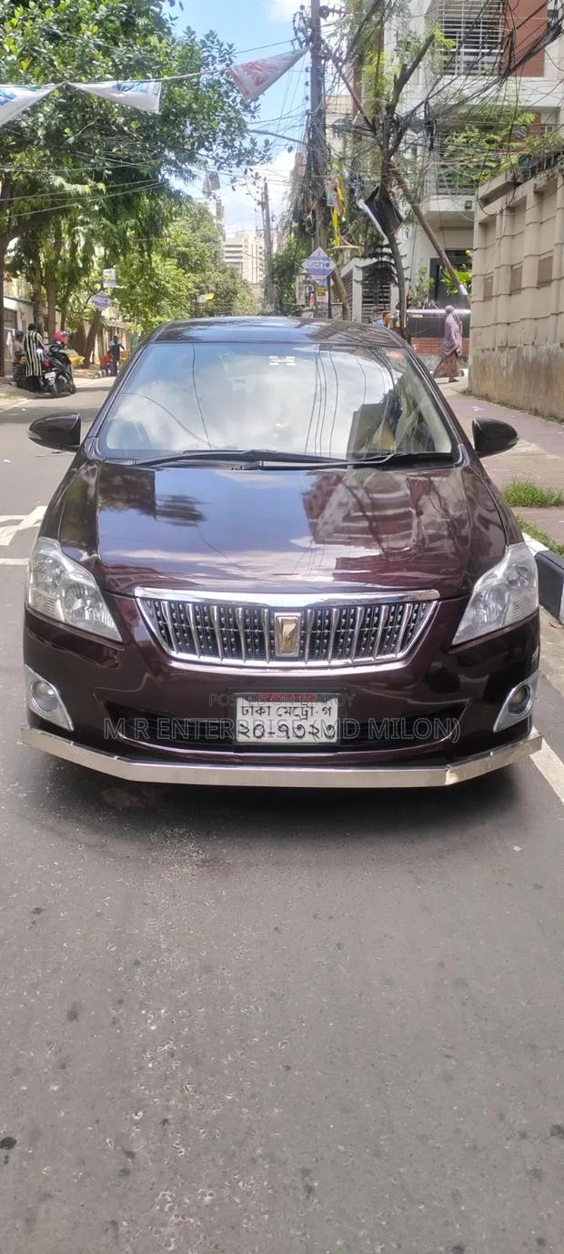 Toyota Premio 2012 Red
