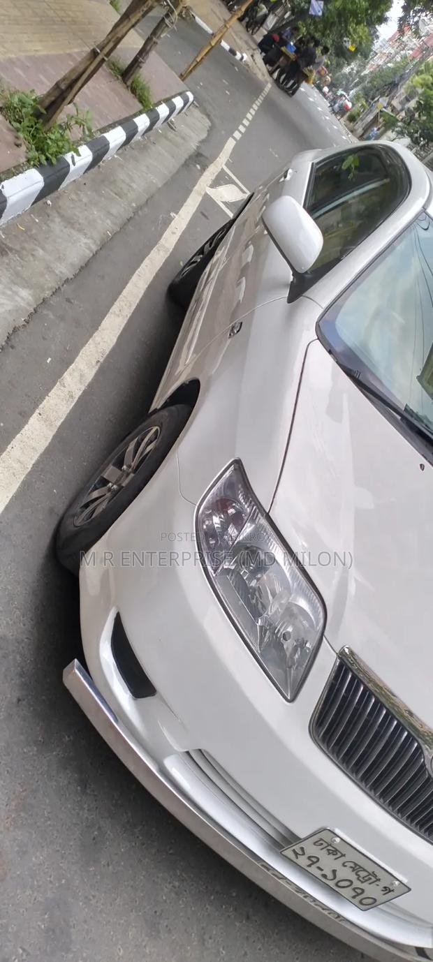 Toyota Corolla 2004 White