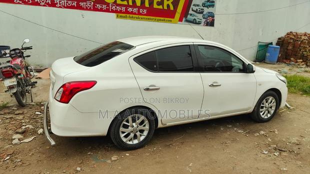 Nissan Almera 2015 Pearl