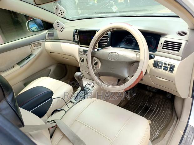 Toyota Corolla 2005 White