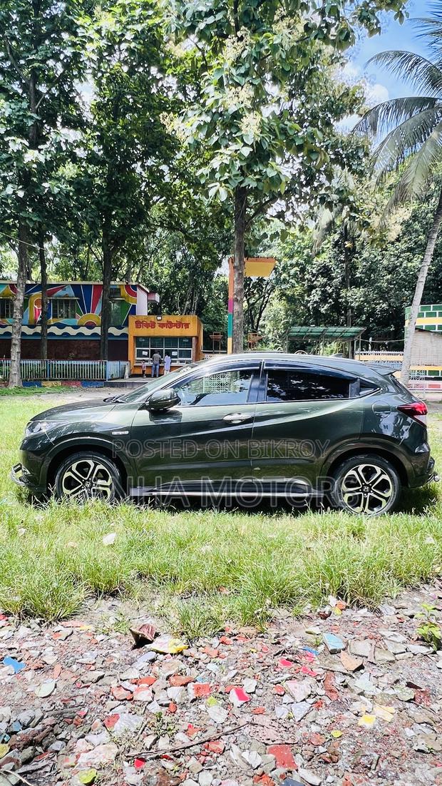 Honda Vezel 1.5 Hybrid 2WD 2014 Green