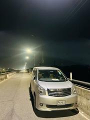 Toyota Noah 2.0 143hp FWD (7 Seater) 2010 Silver for sale