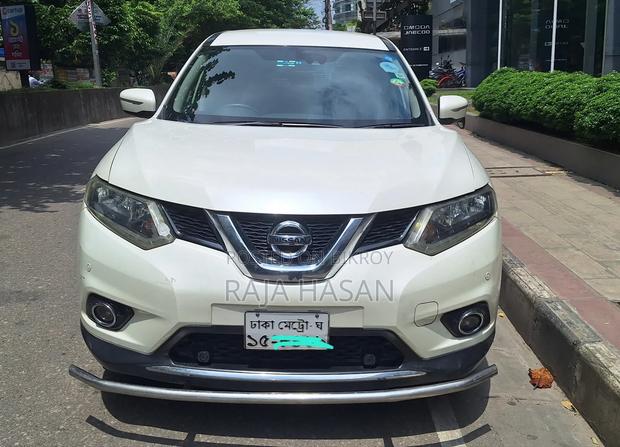 Nissan X-Trail 2014 Pearl